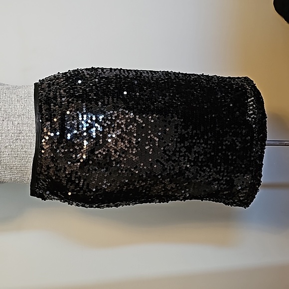 Black Sequin Skirt, Size 4, NWT - Picture 5 of 7